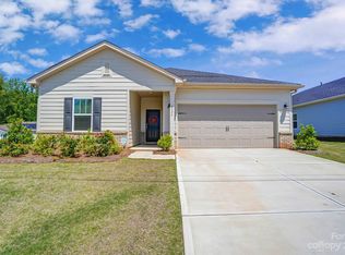 4526 Bright Rd, Charlotte, NC 28214