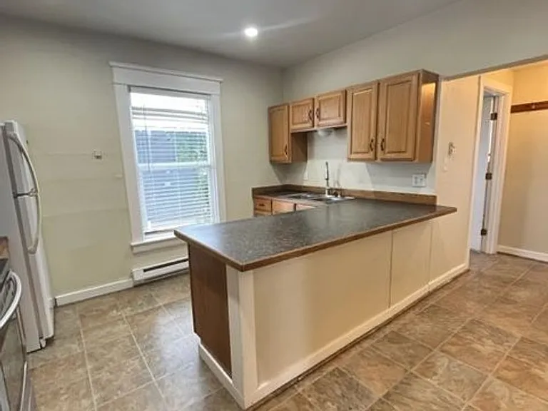 2211 Walnut St — Photo 15