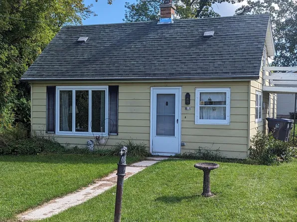 618 Pinehurst COURT, Sheboygan Falls, WI 53085