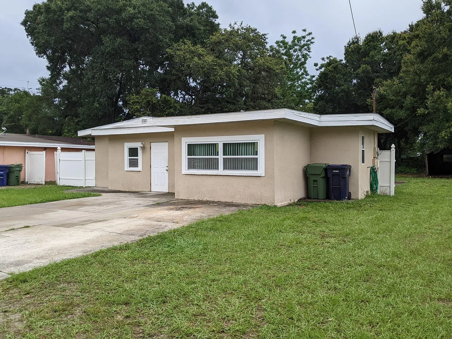 4 bed, 1856 sqft, $2,100 — Photo 2