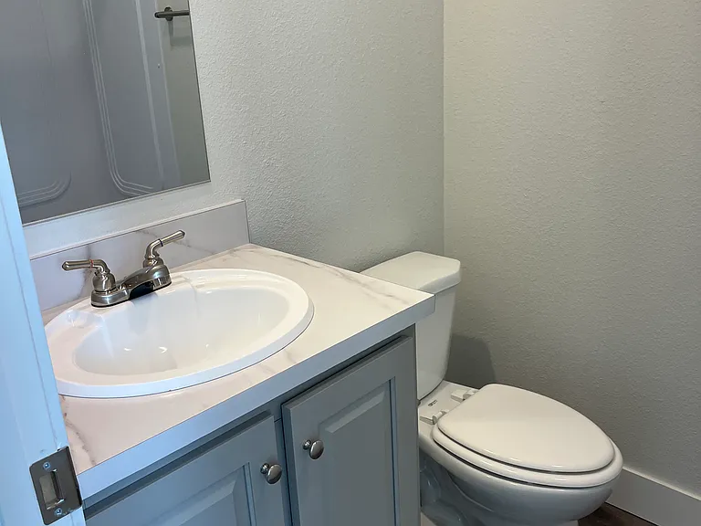 1075 W Airbase Rd #30 — Photo 11
