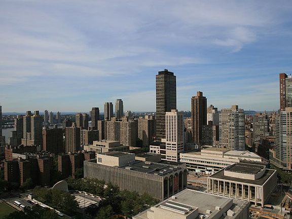 5th image of 45 W 60th St APT 33C