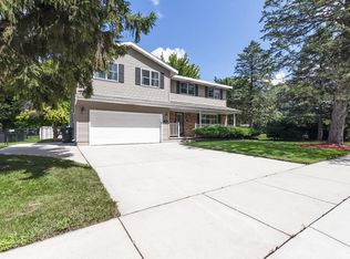 100 W Mac Arthur St, Sun Prairie, WI 53590