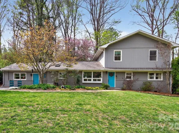 3 Ellenwood Dr, Asheville, NC 28804
