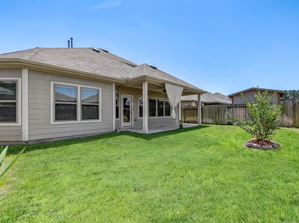 17474 Rosewood Manor Ln, New Caney, TX 77357