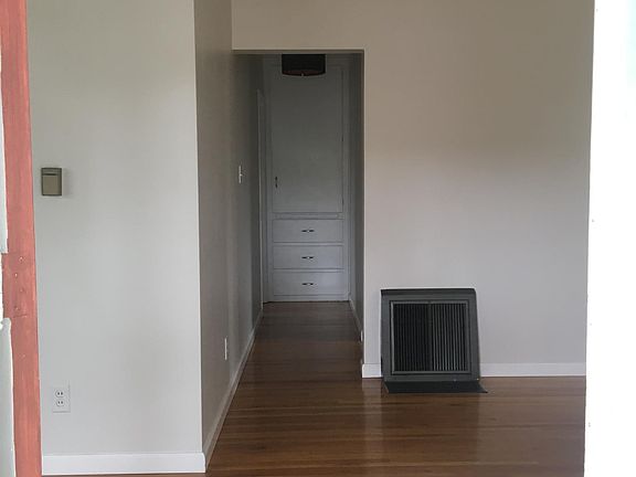 4th image of 66 N Joanne Ave