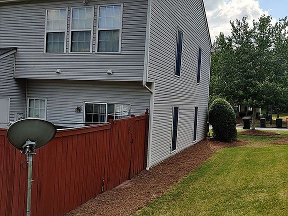 5th image of 21 Highoak Dr NE