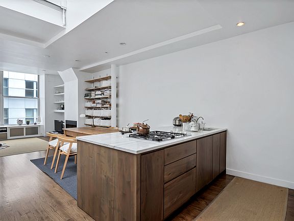 5th image of 116 Wooster St #6A