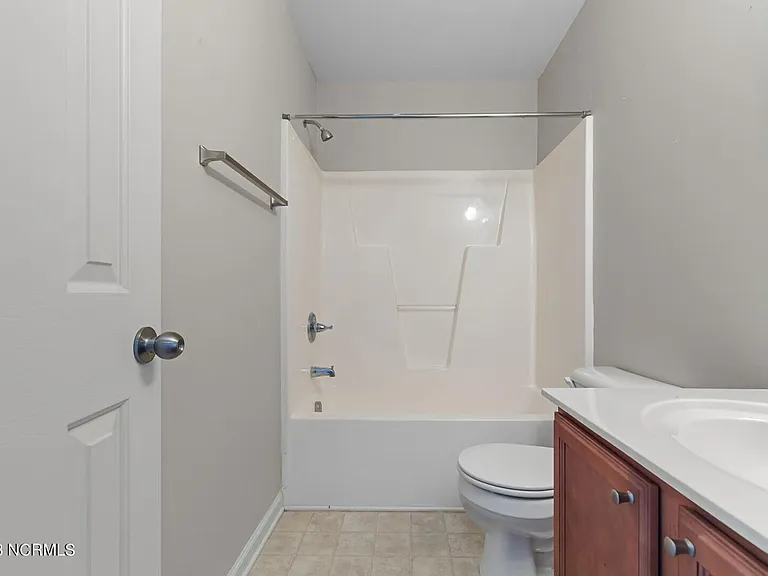 9005 Banister Loop — Photo 24