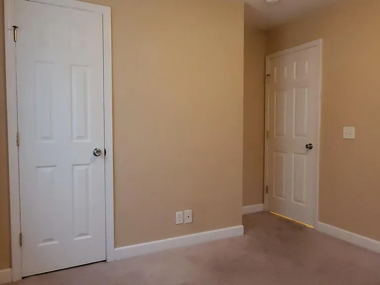 710 S Orange St — Photo 9