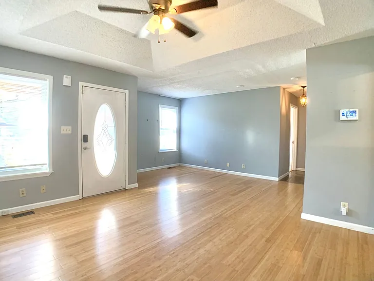 3401 Oak Lawn Dr — Photo 19