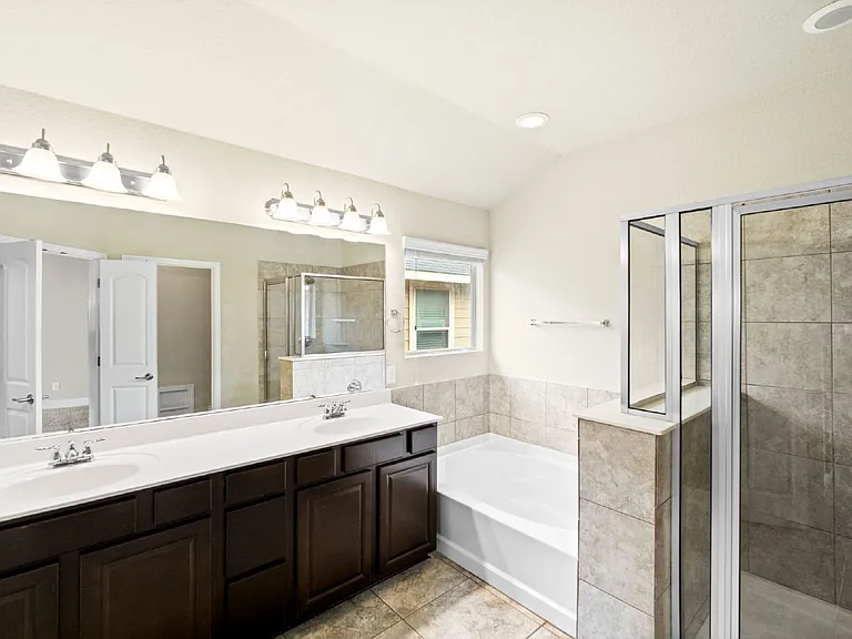 12815 Waterlily Way — Photo 19