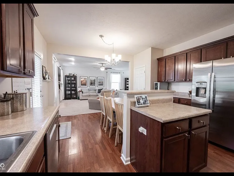 18911 Big Circle Dr — Photo 5
