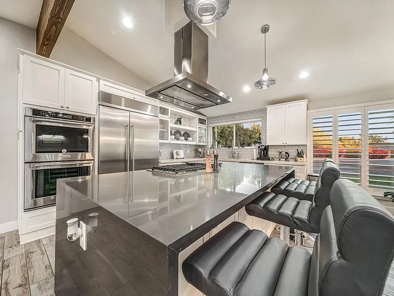 4623 E Earll Dr — Photo 45