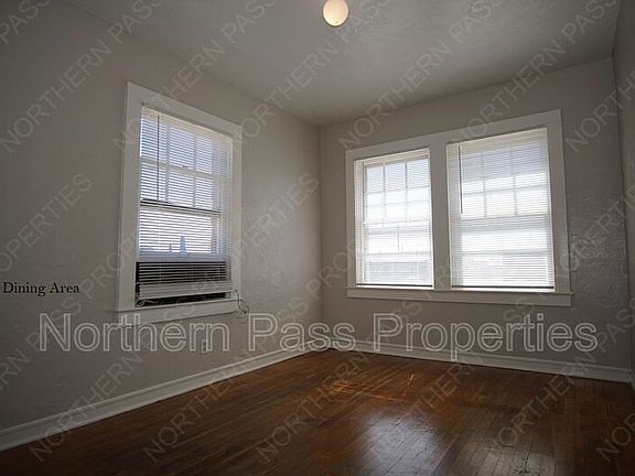 4th image of 3815 Mountain Ave