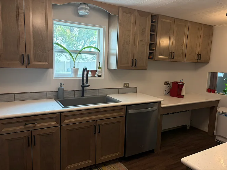 2320 Cannon St — Photo 7