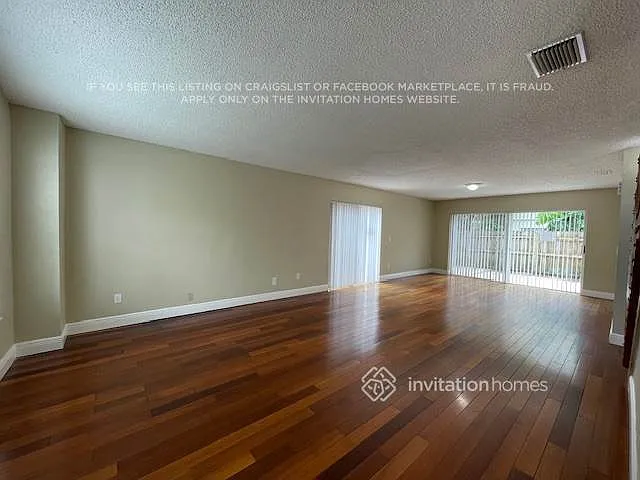 12684 SW 144th Ter — Photo 6