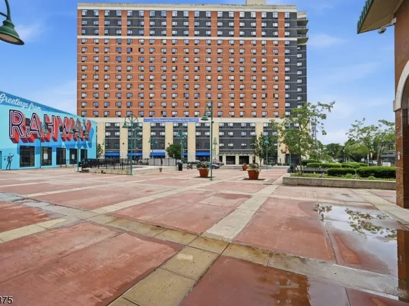 1 Carriage City Plz #1714, Rahway, NJ 07065