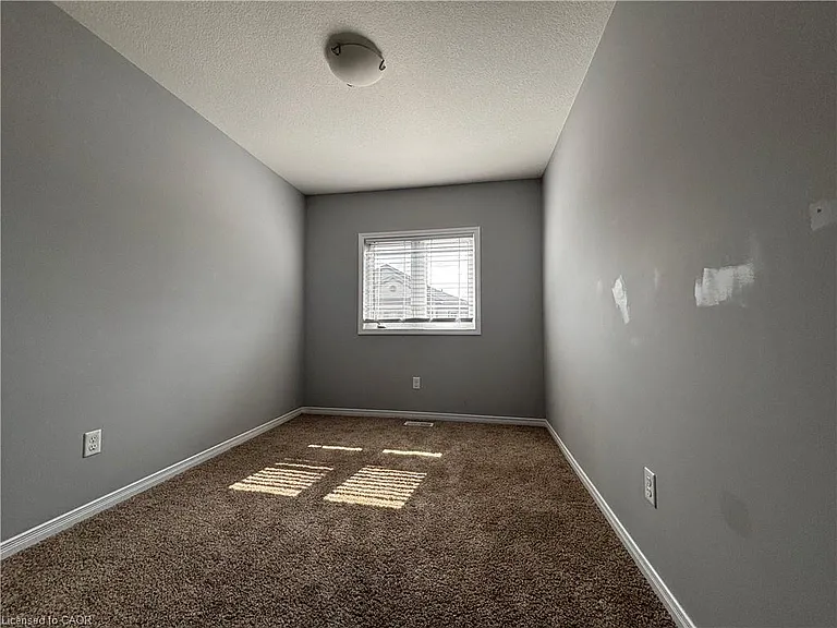 60 Netherwood Rd — Photo 18