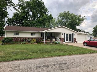 723 Saint George Dr, Washington, IN