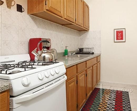 4th image of 1154 1st Ave APT 2A