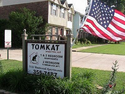 Conveniently located just off The Beltline/Hwy 67 near Industry on the Tennessee River