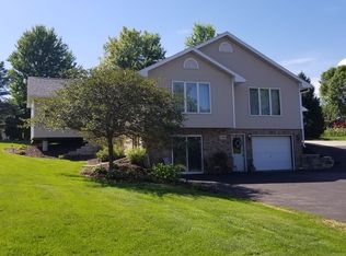 1344 Arthur St, Darlington, WI 53530