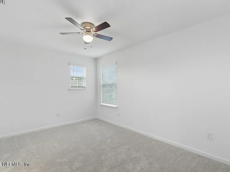 28 Disston Cv — Photo 31