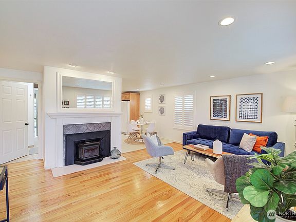 3rd image of 7940 17th Avenue SW