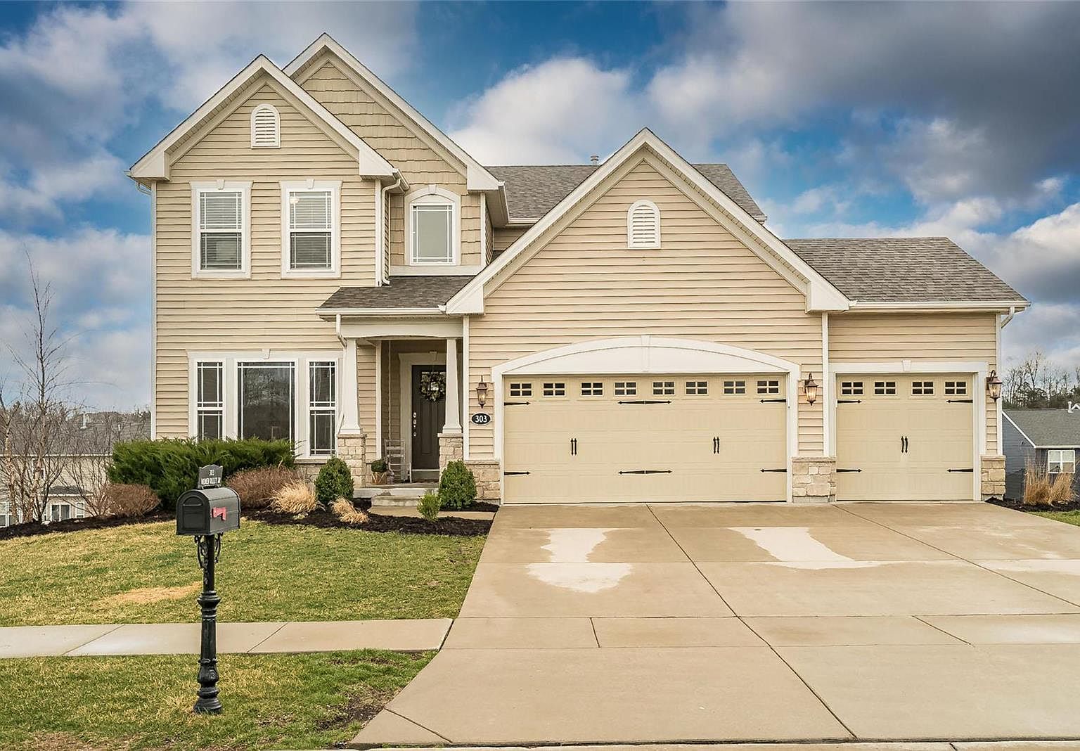 303 Wilmer Valley Dr, Wentzville, MO 63385 Zillow