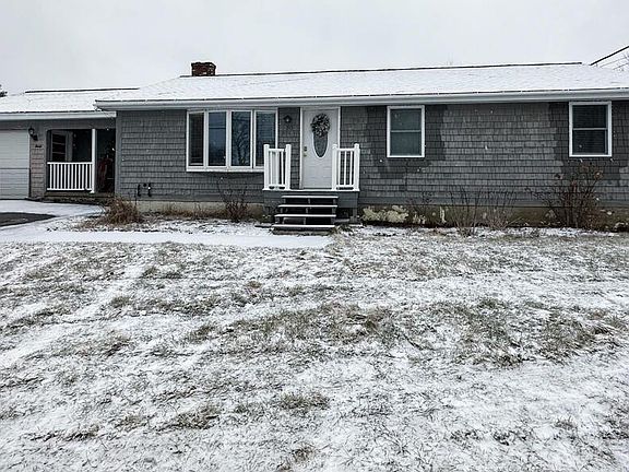 2nd image of 30 Greenwood Dr