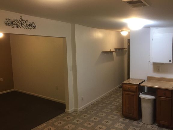 3rd image of 62 E Burdick St APT 4