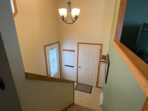 4th image of 101605 Casey Ave