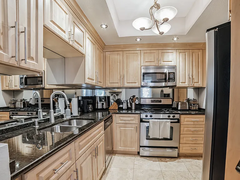210 E Flamingo Rd #308 — Photo 10