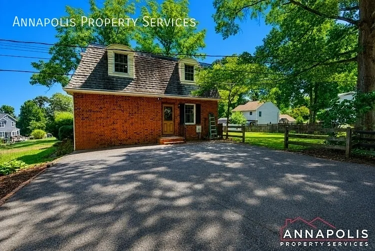 843 Harbor View Ter — Photo 28