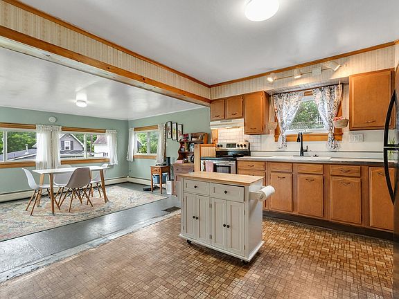 5th image of 87 Church Hill Road