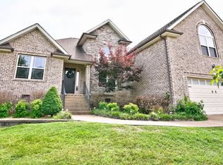 221 Abbey Rd, Lebanon, TN 37087