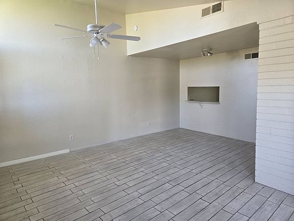 2nd image of 1718 E Campbell Ave APT 31