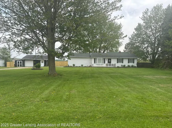 3508 E Mount Hope Hwy, Grand Ledge, MI 48837