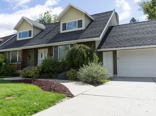 1391 W Fairway Cir, Farmington, UT 84025