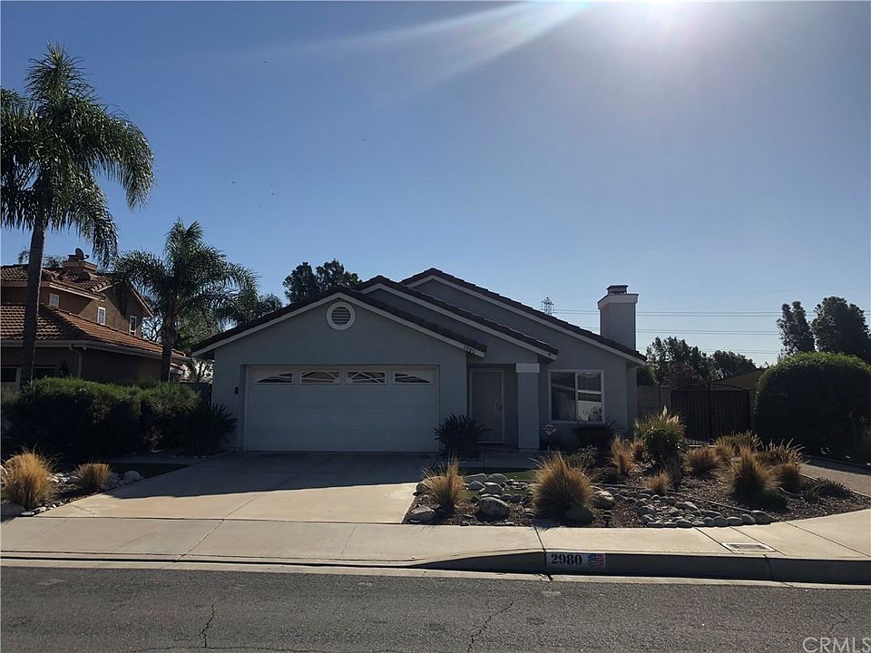 1st image of 2980 Pony Dr