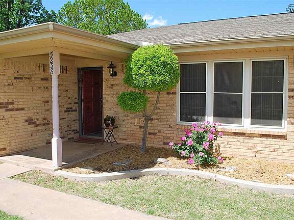 2nd image of 5238 E Woodhaven Dr