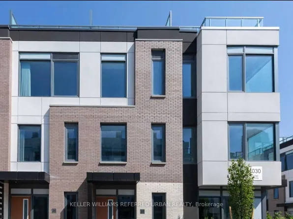 1030 Portage Pkwy #Townhouse 23, Vaughan, ON L4K 2M7
