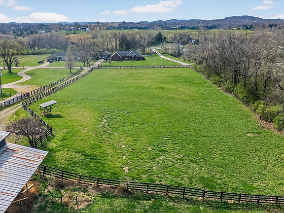 2nd image of 5100 Walnut Meadow Rd