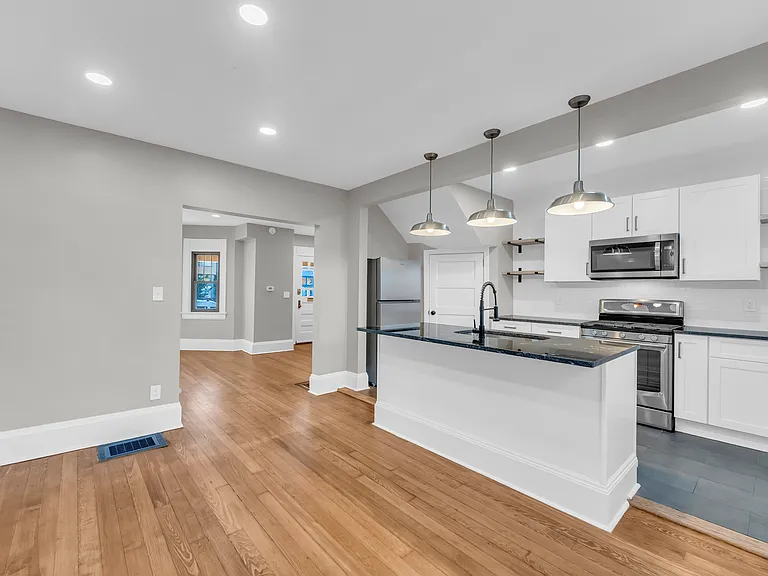 12206 Detroit Ave #12206 — Photo 10