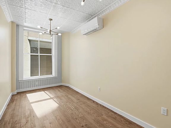 5th image of 63 Nassau St #502