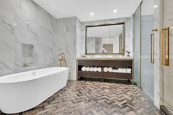 Rented by Compass | media 29