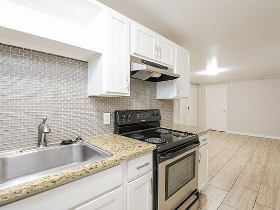 2nd image of 1055 Ammons St #1055