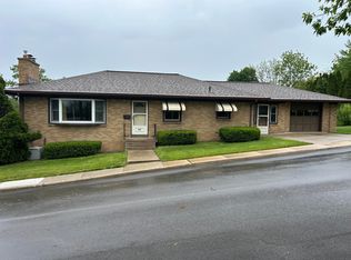 805 Capen St NE, Grand Rapids, MI 49503