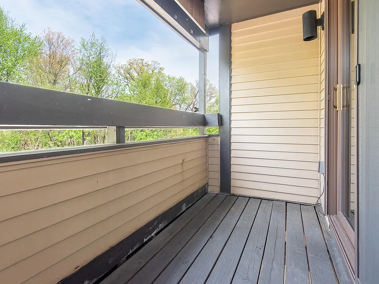 18153 Tunstall Dr — Photo 12
